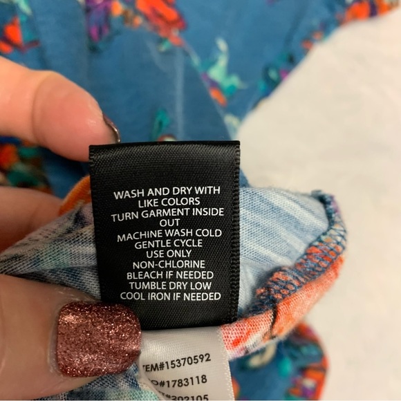 Torrid size 0 baby doll top blue/green/floral pattern - Picture 6 of 10